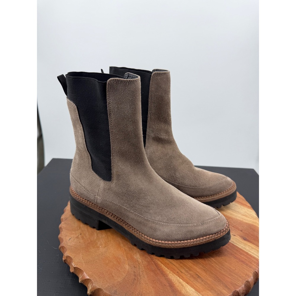 KAANAS Suede Lug Sole Chelsea Boots Womens 7M Taupe Pointed Toe Platform